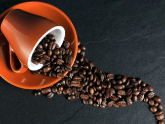Le café te fait aller aux toilettes, pourquoi? La réponse dans le microbiome