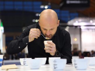 Francesco Sanapo se rend chez les dégustateurs de café des championnats du monde