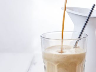 La recette du café grec secoué l'été