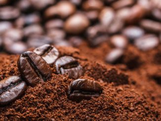 Ce plaisir appelé café qui implique les personnes âgées et les milléniaux