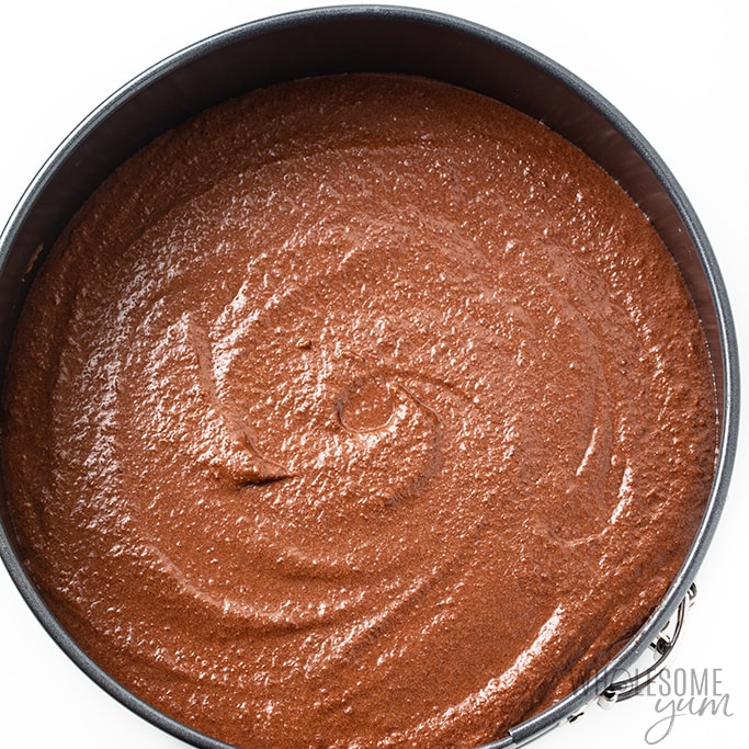 gâteau céto au chocolat prêt à cuire