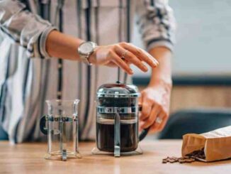 Comment faire du café dans une cafetière à piston ?
