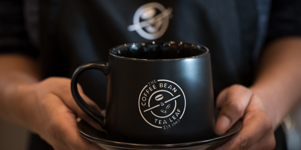 Le grain de café et la feuille de thé ®