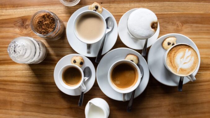 Tailles standard des tasses à café dans les schémas et les images
