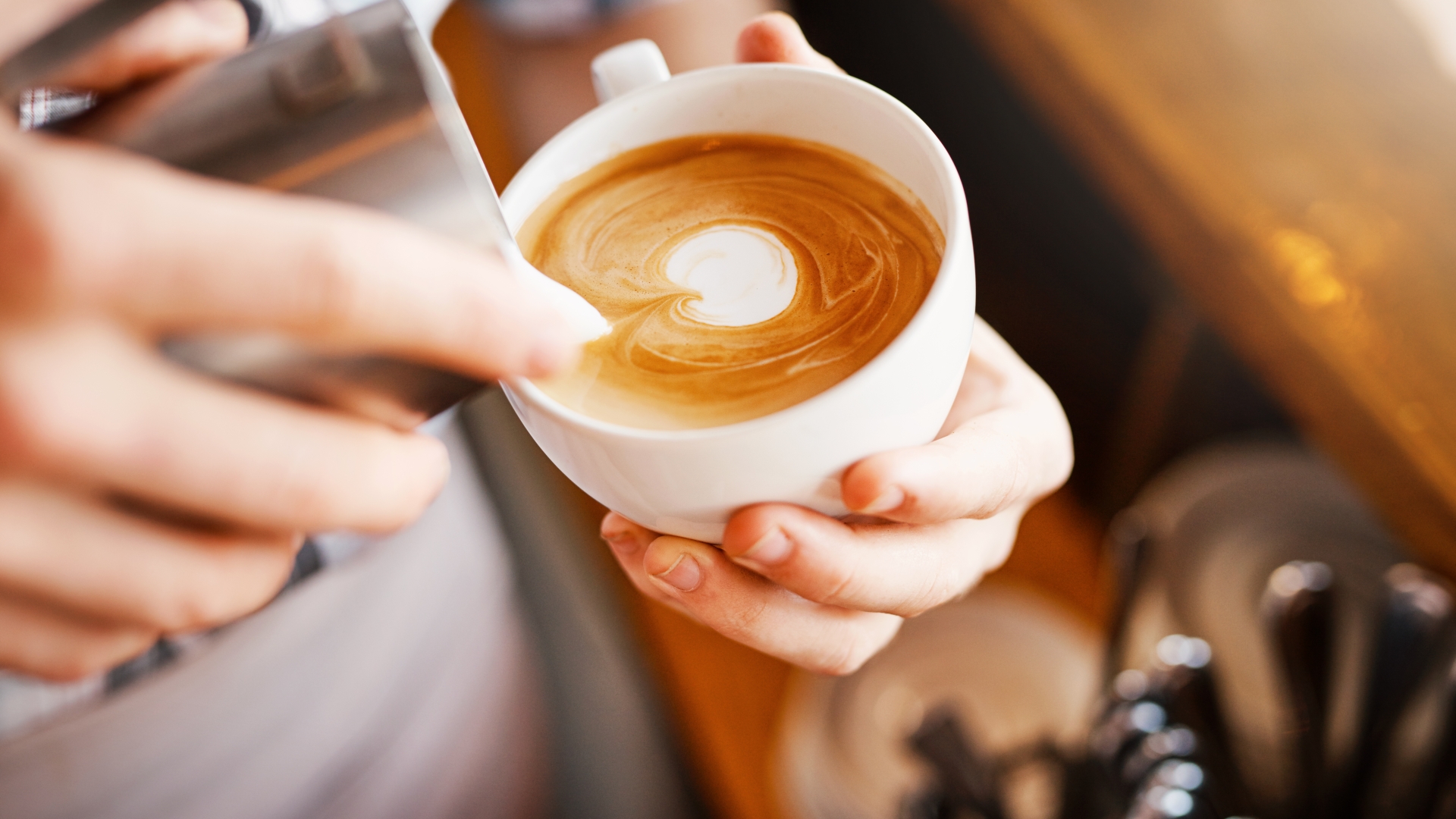 Avertissement aux buveurs de café sur le risque de crise cardiaque - et c'est ainsi que vous le faites
