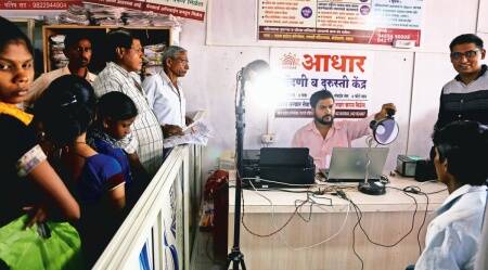 Derrière la bascule d'Aadhaar : Plaintes, confusion