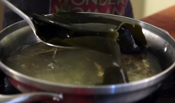 bouillon d'anchois