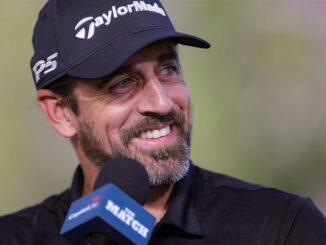 "Beaucoup de gens ont essayé ce thé psychédélique qu'ils appellent des hippies" : Colin Cowherd se moque de la star de Packers Aaron Rodgers pour avoir consommé des substances psychédéliques et l'avoir publiquement admis