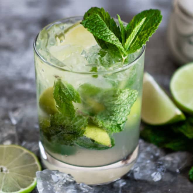 Mojito mocktail in a clear glass.