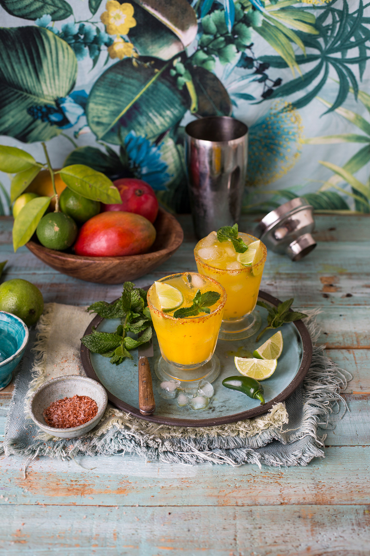 Un mojito à la mangue avec jalapeño et recette de menthe