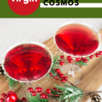 Recette cosmopolite de Noël Vue à vol d'oiseau avec un bord citron vert et sucre et des décorations de Noël