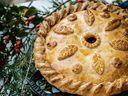 Tourtière du Lac Saint-Jean, de Là où la rivière se rétrécit de Jean-Christophe Poirier.