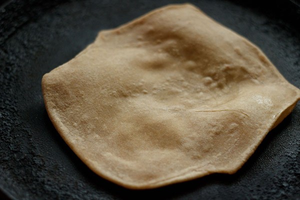 faire frire le paratha à la poêle