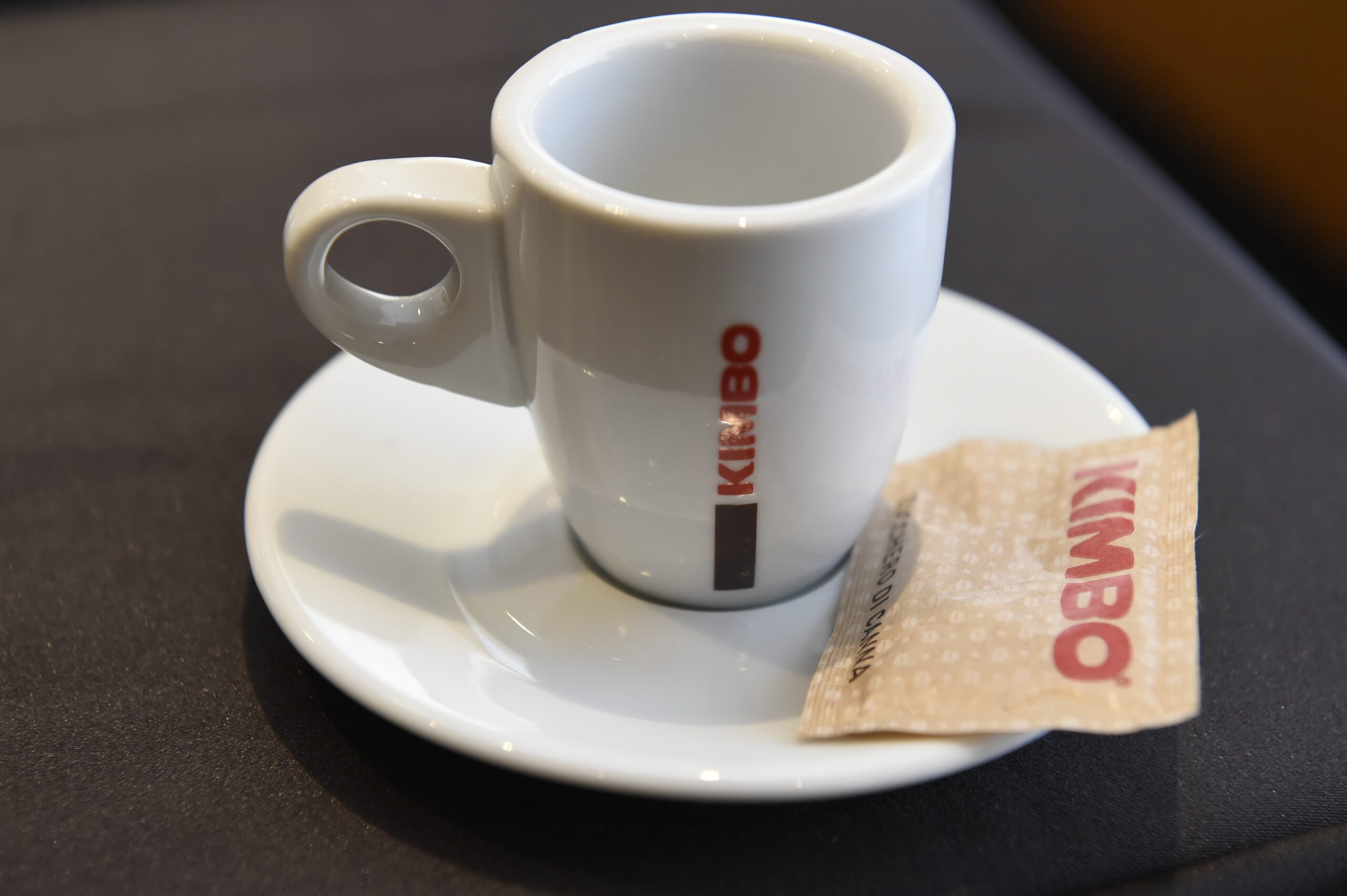 Café, les divisions dans la famille Kimbo : entre les tribunaux, le budget non approuvé et les intérêts sur les fonds
